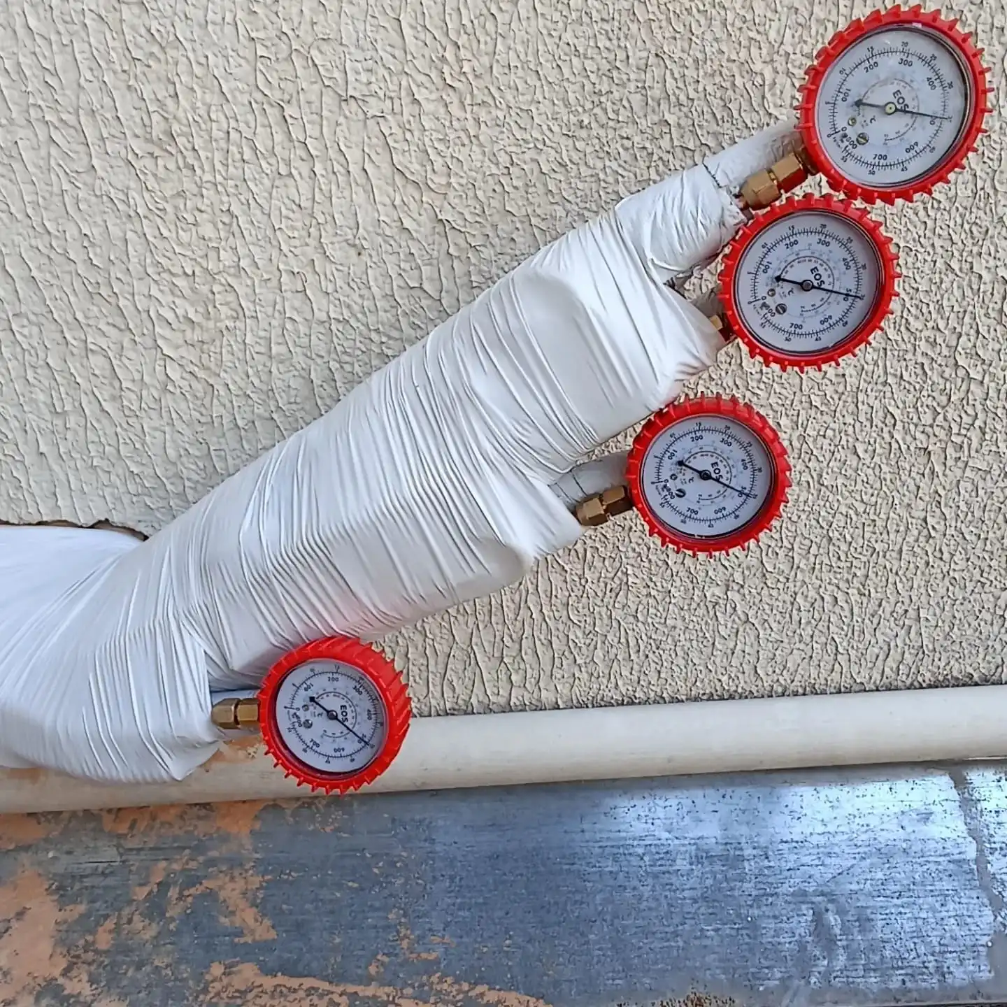 Infraestrutura pressurizada para ar condicionado com teste de estanqueidade